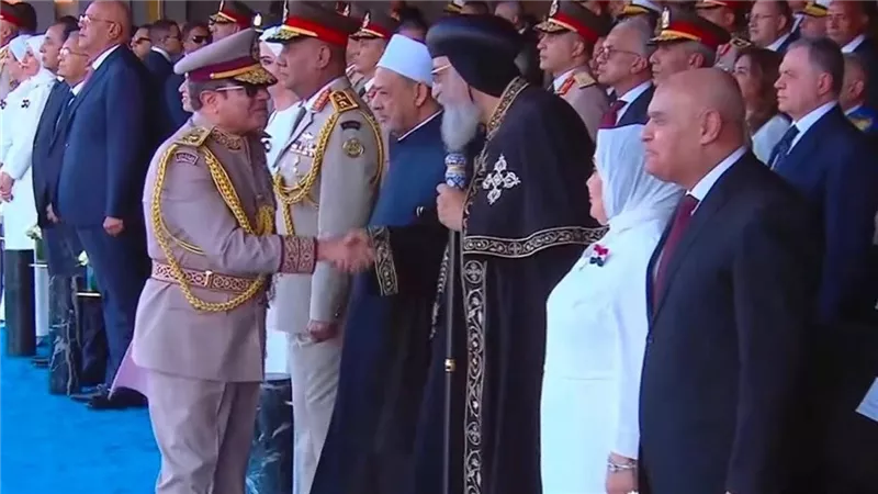 البابا تواضروس يشارك في افتتاح مقر القيادة الاستراتيجية للدولة المصرية بالعاصمة الجديدة .. 