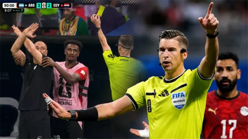 فيفا يستبعد حكم مباراة مصر والأرجنتين ويُبقي حكم تقنية الفيديو «VAR» في مونديال 2026