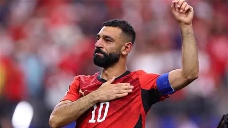 الهلال السعودي يجهز عرضًا لمحمد صلاح بـ25 مليون يورو سنويًا لمدة 3 مواسم