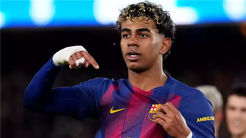 مرض الصرع يمنع والد لامين يامال من السفر لمساندته في نهائي مونديال 2026