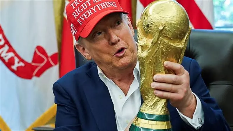 ترامب يحضر نهائي كأس العالم 2026 الأحد ويسلم الكأس للفائز بين الأرجنتين وإسبانيا