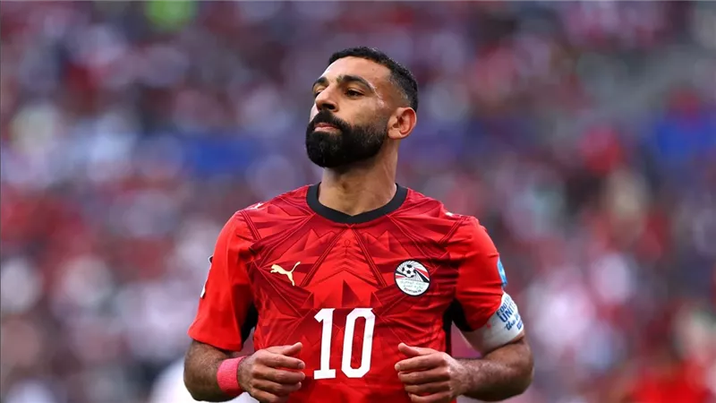 محمد صلاح وبشكتاش.. تقارير تركية تكشف تجهيز القميص 11 ومفاوضات مستمرة لحسم الصفقة