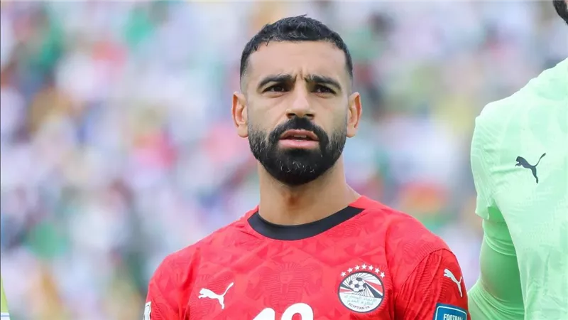 بشكتاش يكشف تطورات مفاوضات محمد صلاح في مؤتمر صحفي وسط خلاف على حقوق الصورة ومبيعات القمصان