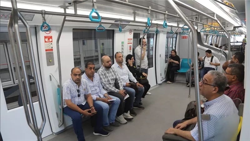 غلق مطالع محور 26 يوليو من ميدان لبنان وشارع السودان 5 ساعات بسبب أعمال المونوريل