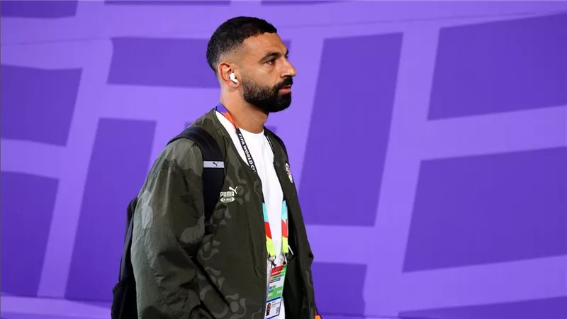 محمد صلاح يصل تركيا اليوم الأربعاء لاستكمال انتقاله إلى طرابزون سبور والخضوع للكشف الطبي