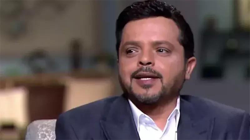وفاة شقيق محمد هنيدي تجبره على الاعتذار عن حضور العرض الخاص لفيلمه الجديد «الجواهرجي»
