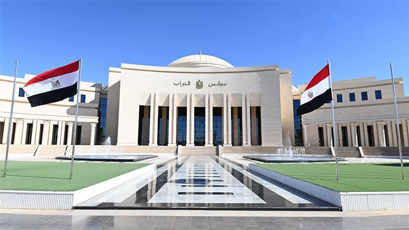 نواب يطالبون بإلغاء زيادة الكهرباء 12% وبعضهم يدعو لرحيل الحكومة