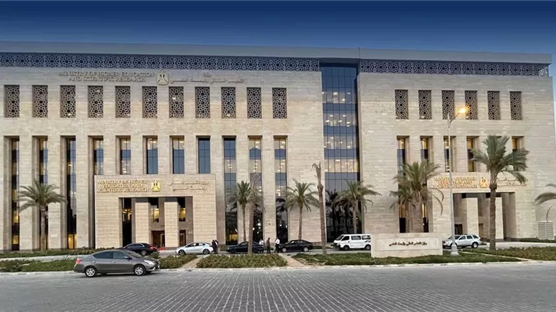 التعليم العالي تكشف خطأ شائعًا يهدد رغبات طلاب الثانوية في التنسيق الإلكتروني