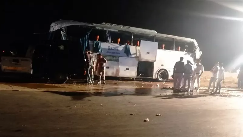 وفاة طفل وإصابة 13 في حادث أتوبيس كنيسة ميت خاقان وخروج معظم المصابين من المستشفى