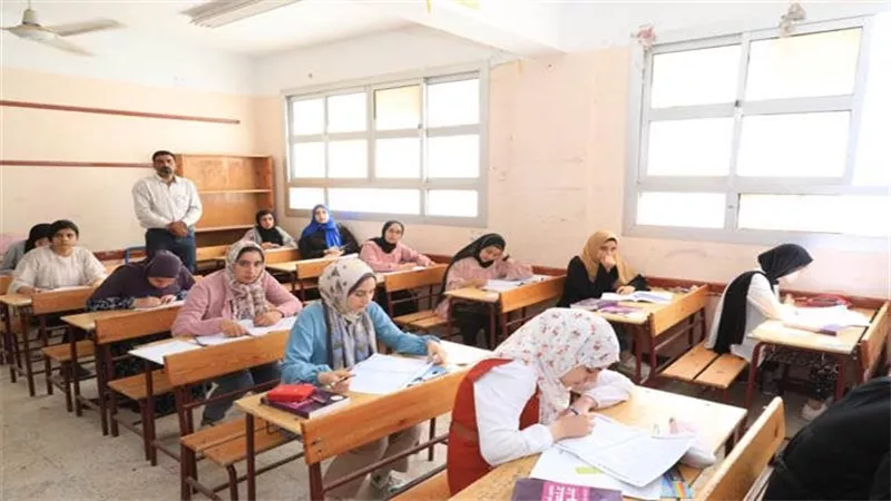 امتحانات الدور الثاني للثانوية العامة 2026.. 10 أخطاء تهدد النجاح ومواعيد النظامين الجديد والقديم