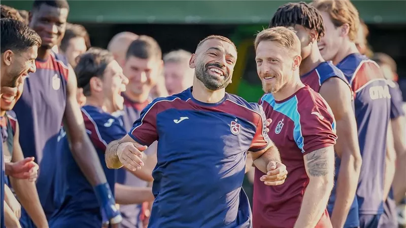 محمد صلاح يحصل على رخصة الاتحاد التركي مع طرابزون.. أول مباراة أمام قاسم باشا 15 أغسطس