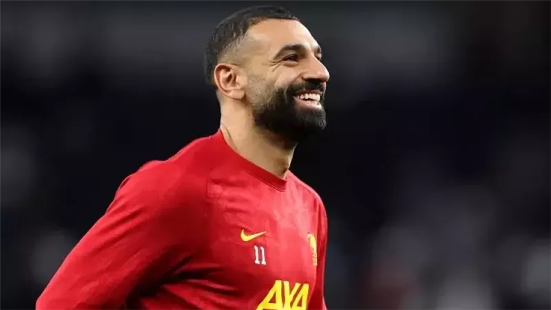 تقارير: محمد صلاح يوافق على عرض اتحاد جدة بـ25 مليون دولار سنويًا والصفقة تنتظر الإعلان الرسمي