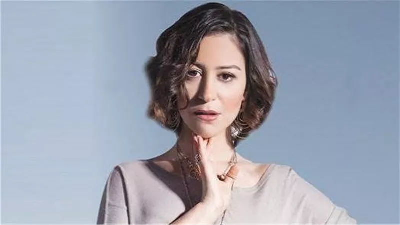 نقل الفنانة منه شلبى إلي المستشفى بعد وعكة صحية مفاجئة استعداد لإجراء عملية جراحية اليوم 