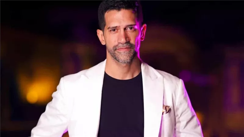 جهات التحقيق تستمع لأقوال أحمد مجدي في بلاغ اقتحام شركته بوسط القاهرة