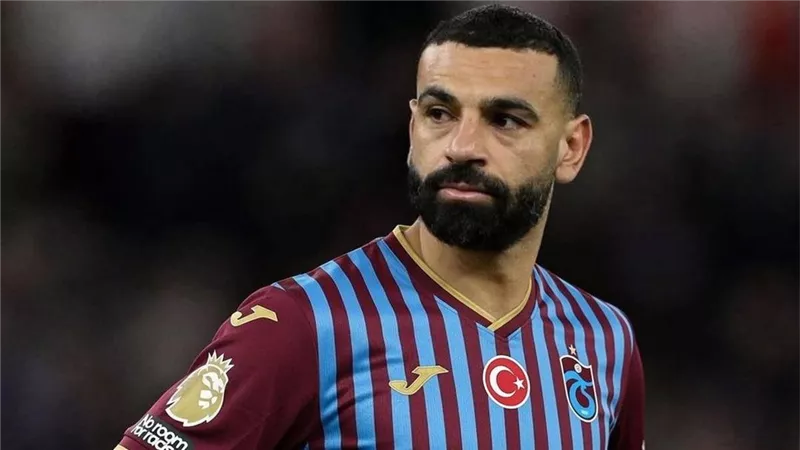 مباراة طرابزون سبور وباشاك شهير اليوم.. محمد صلاح أساسيًا والقنوات الناقلة