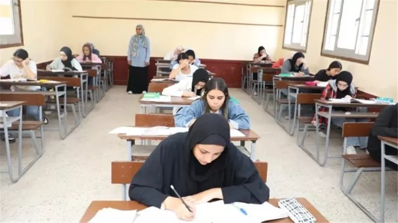 مدارس STEM 2026.. اختبارات القبول إلكترونيًا من 16 إلى 20 أغسطس والفئات المسموح لها