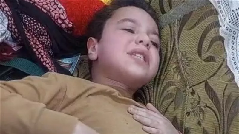 محضر ضد رضوى زكي بسبب اتهامات لأسرة طفل ضمور العضلات بجمع تبرعات وهمية