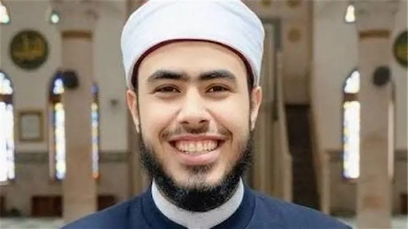واقعة محمد الجازي تفتح ملف انتحال الزي الأزهري بعد نفي الأوقاف انتماءه للوزارة
