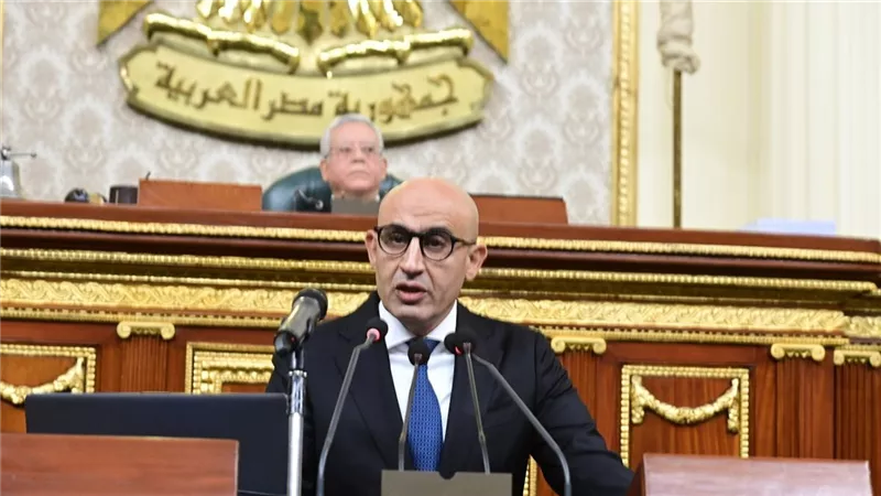البكالوريا المصرية 2026/2027 بعد موافقة البرلمان: الثانوية العامة مستمرة و4 مسارات وفرص تحسين وشرط 60%