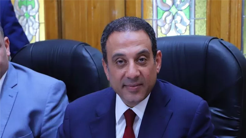وزير التعليم ينصف نجل عمر هريدي بعد أزمة شهادة الثانوية والجامعة الألمانية