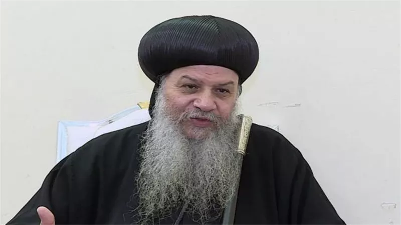 الأنبا أغاثون.. رابطة خريجي الإكليريكية ترفض الاتهامات المتداولة ضده وتعلن دعمها الكامل