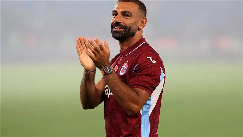 محمد صلاح يبدأ مشواره الأوروبي مع طرابزون أمام فيرينكفاروسي اليوم والقناة الناقلة