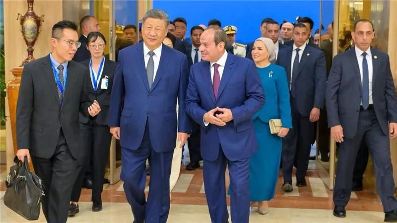 الرئيس السيسي يشهد توقيع 5 اتفاقيات ومذكرات تفاهم بين مصر والصين تشمل قناة السويس والتكنولوجيا