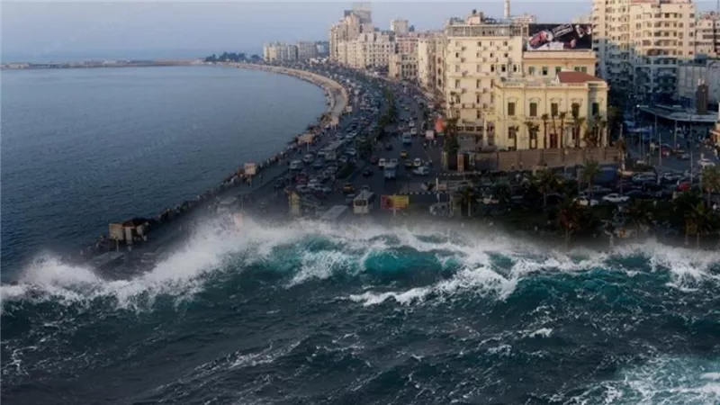 خبير بيئي يحذر من ارتفاع منسوب البحار ويكشف تداعياته الاقتصادية وخطة مصر للمواجهة