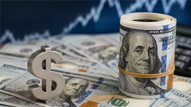 سعر الدولار اليوم يرتفع في 9 بنوك والسوق الموازية مقابل الجنيه المصري