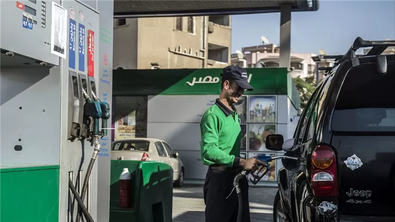 أسامة كمال: كل دولار زيادة في النفط يكلف الموازنة 4 مليارات.. ويؤكد: لا زيادة حتى نهاية سبتمبر