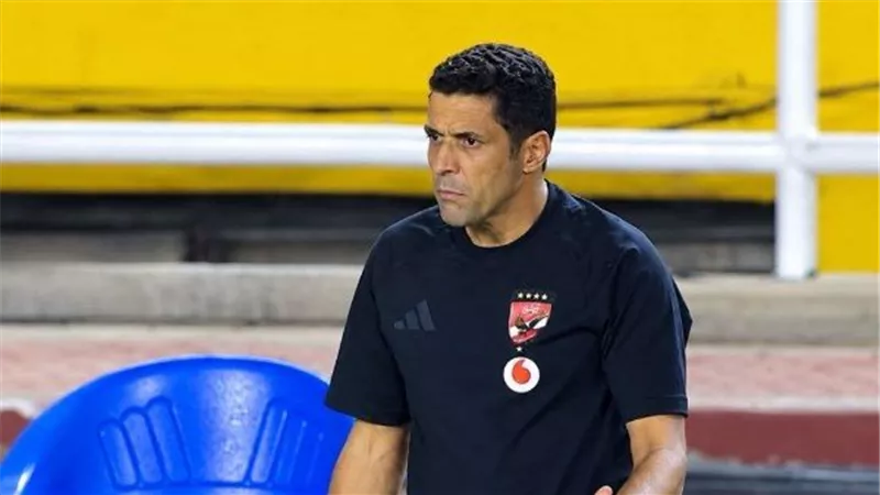 مجدي عبد الغني يهاجم عموتة بعد دفع علي محمود.. الأهلي يتمسك بالمدرب وطاهر خارج الحسابات قبل أبو قير