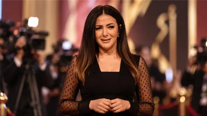 دنيا سمير غانم تكشف سبب غيابها الإعلامي وتبكي على والديها وتنفي زيارة طبيب نفسي