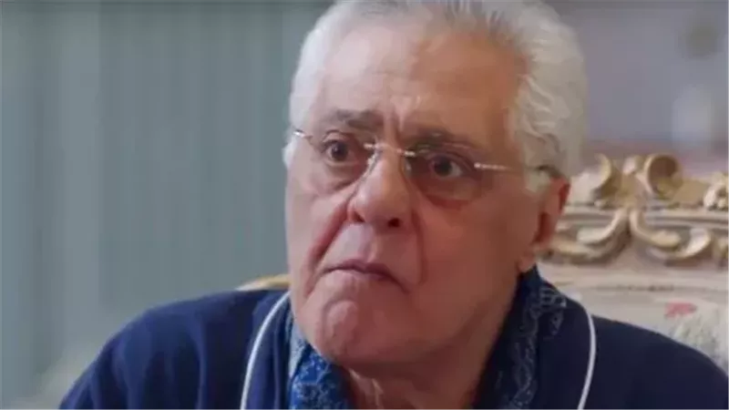 توفيق عبد الحميد يثير الجدل قبل السبعين بمنشور «ماذا تريد؟» بعد اعتزاله لأسباب صحية
