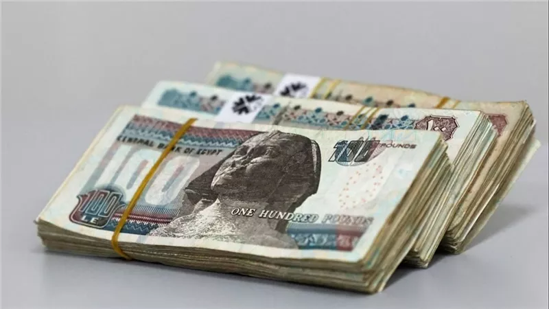 لا منحة مقررة لنصر أكتوبر.. و1500 جنيه قيمة المنحة المقبلة للعمالة غير المنتظمة