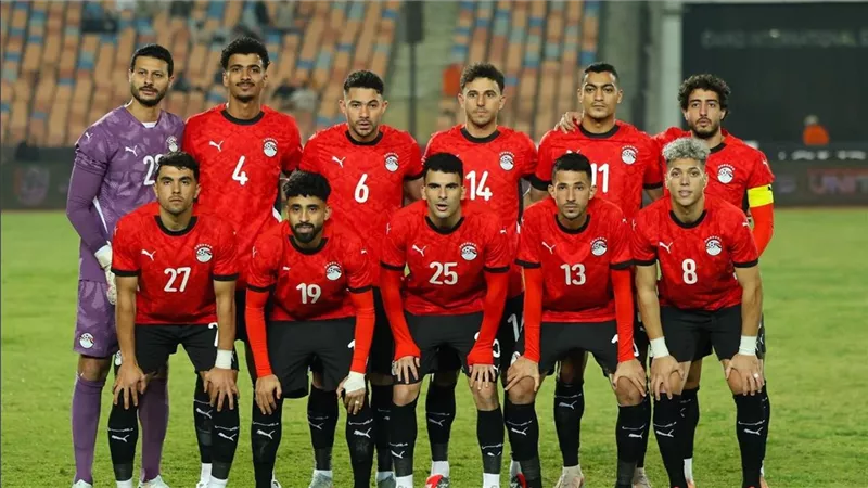 إصابة هيثم حسن قبل مواجهة أنجولا.. مصر بالأحمر واللقاء في العاشرة