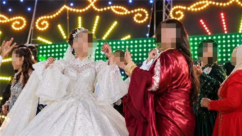 فيديو زفاف قديم يقود لضبط عروس و4 آخرين في قنا والتحفظ على سلاح آلي