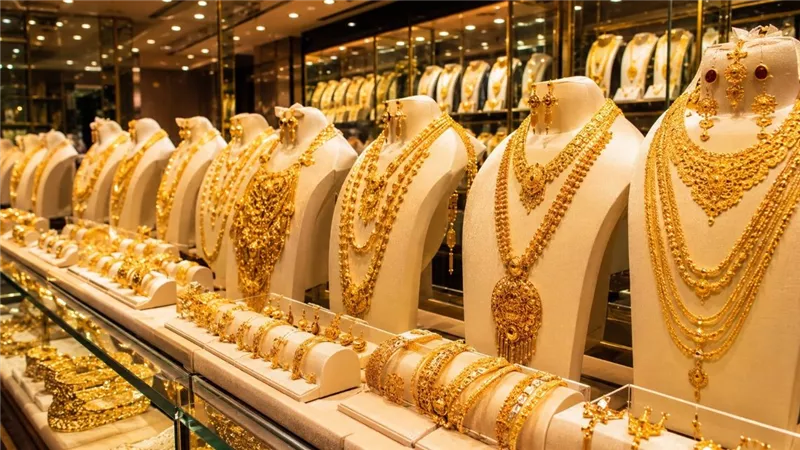 أسعار الذهب اليوم في مصر.. عيار 21 يرتفع 10 جنيهات ويتمسك فوق 6100