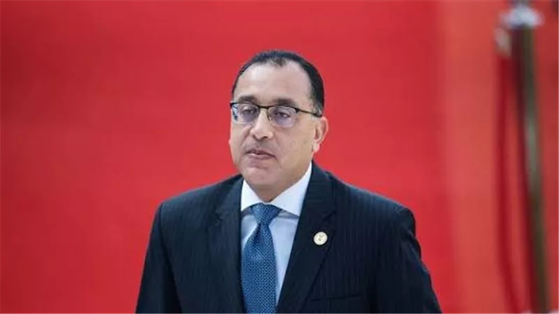 الخميس بداية تحرك حكومي واسع.. مصادر ترجح حضور مدبولي جلسات النواب والشيوخ 