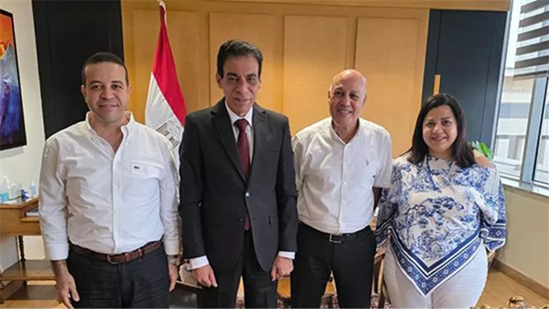 الخارجية تنجح في الإفراج عن الطبيب بيتر سمعان من المالديف وإعادته لمصر