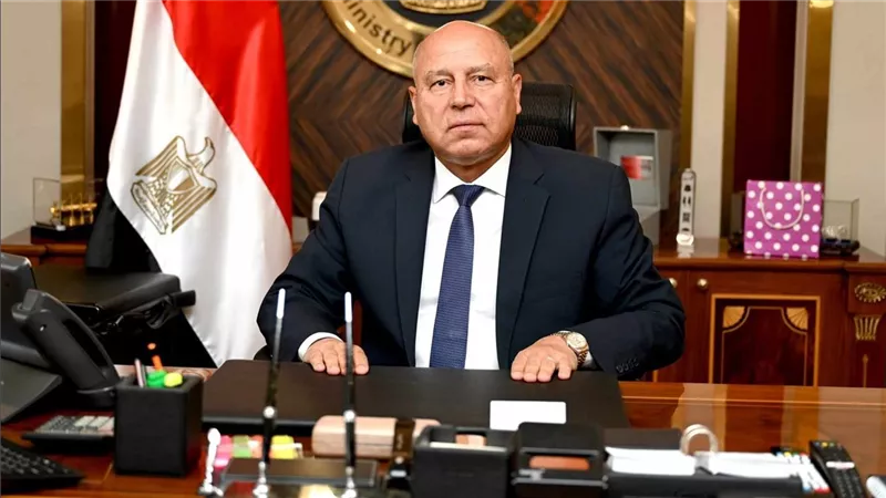 كامل الوزير: مصر لا تبيع موانئها والاستثمار للإدارة.. مونوريل غرب النيل في أبريل ومايو 2027 