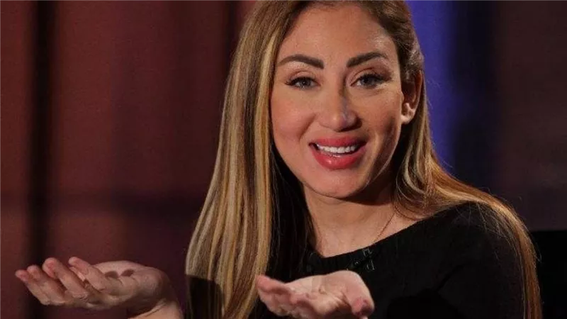 بعد منع ظهورها شهرين.. ريهام سعيد تناشد المسؤولين وتسأل: هصرف على ولادي منين؟