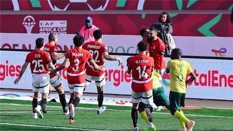 مباراة مصر وجنوب أفريقيا.. موعد اللقاء على استاد القاهرة والقناة الناقلة والمعلق وسجل 13 مواجهة