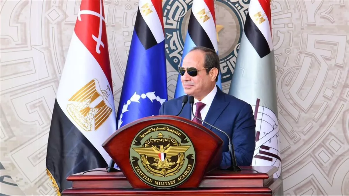 السيسي: نتمنى دخلًا يكفي الأسرة 