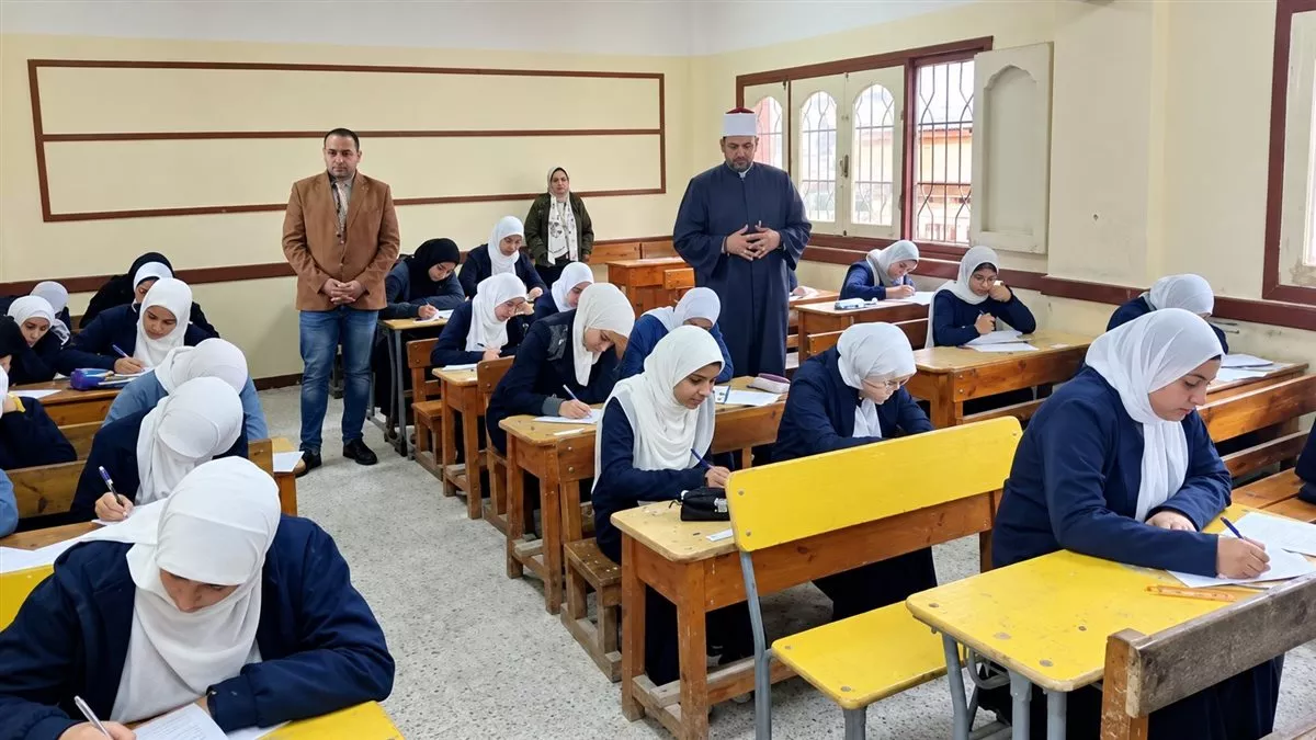 استمارات الشهادتين الابتدائية والإعدادية الأزهرية 