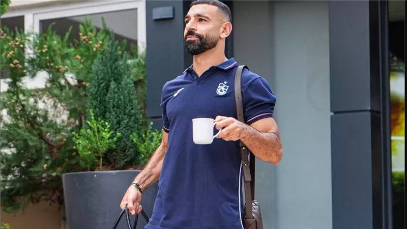 محمد صلاح يثير مزاح لاعبي طرابزون بتقييمات FC 27.. مفارقة السرعة وتصريحات مدرب سامسون