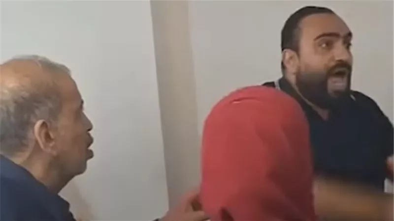 نقابة أطباء الأسنان: صاحب فيديو عيادة الإسكندرية ليس طبيبًا.. واستدعاء مالك العيادة للتحقيق