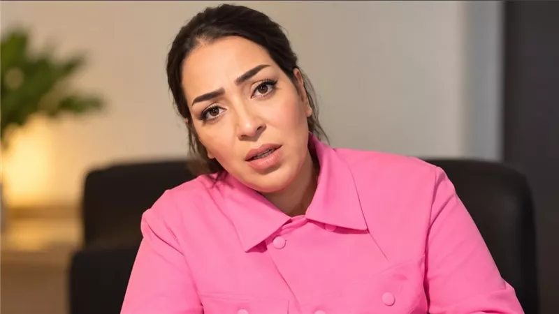 الأم المتهمة بصفع رضيعها سند تسلم نفسها 
