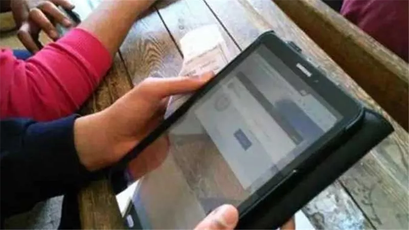  غرامة فقدان تابلت الثانوية أو تلفه. 