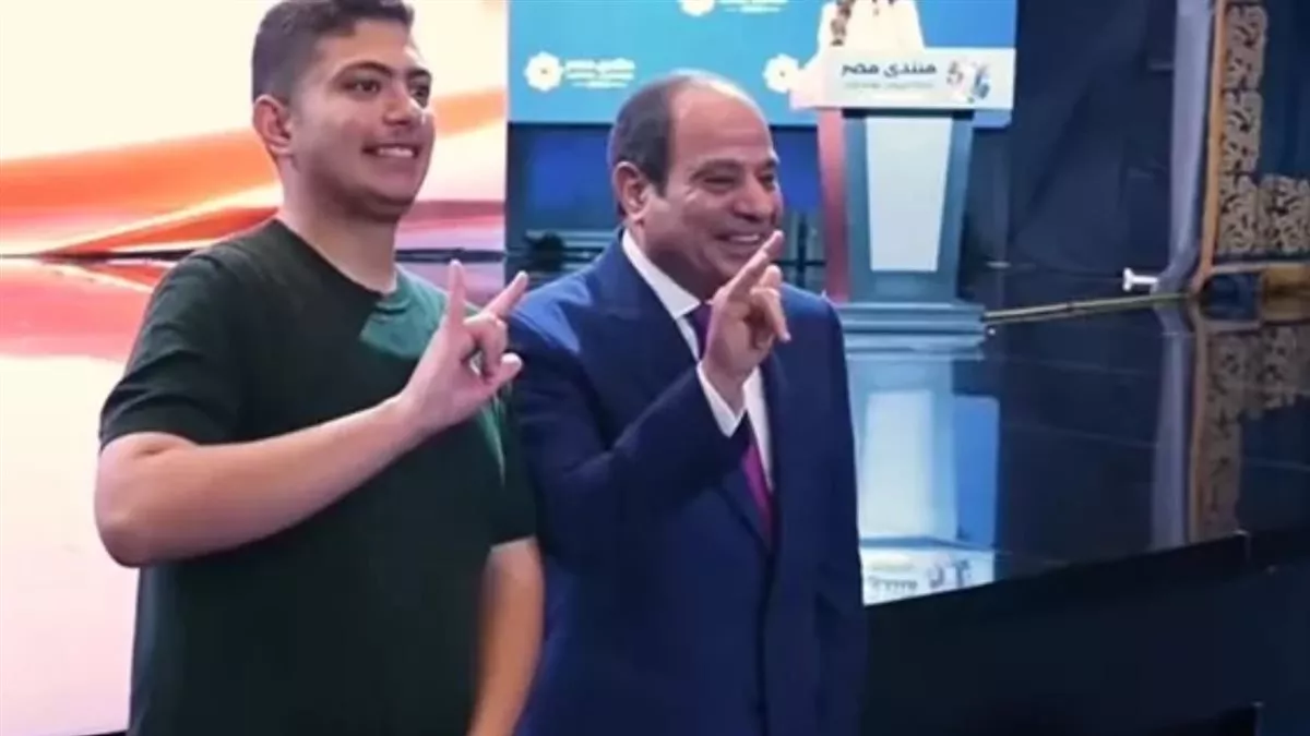 والدة محمود بعد لقاء السيسي.. قصة كفاح الأسرة وحلم التوظيف 