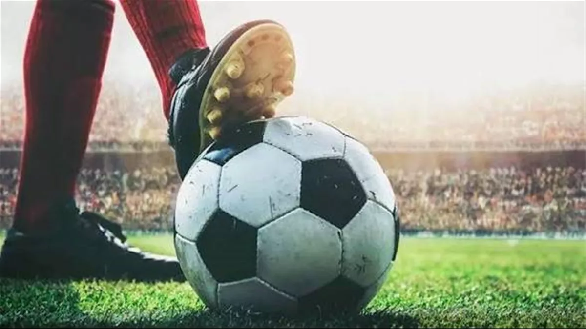 تعرف على مواعيد مباريات اليوم الخميس 29 أكتوبر 2026 والقنوات الناقلة.. قمة الأهلي وبيراميدز الأبرز